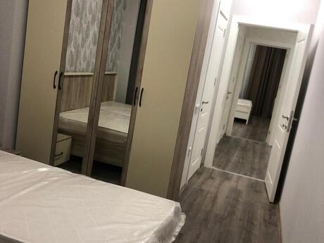 Kirayə 3 otaqlı mənzil, 120 m², 20 Yanvar: 1 200 ₼/ay 4