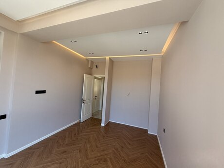 3 otaqlı mənzil, 100 m², Koroğlu: 350 000 ₼ 3