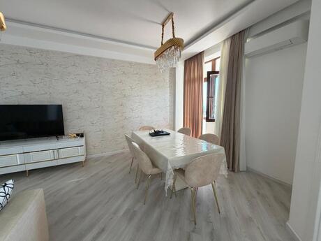 2-комнатная квартира, 67 м², Həzi Aslanov: 190 000 ₼ 2
