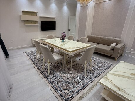 Kirayə 3 otaqlı mənzil, 130 m², 28 May: 1 450 ₼/ay 4