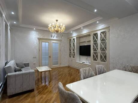 3-комнатная квартира, 134 м², Elmlər Akademiyası: 390 000 ₼ 4