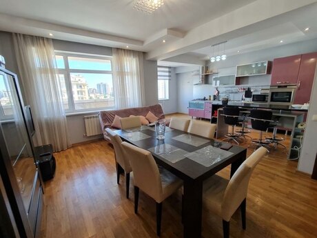 2-room apartment, 102 m², Nəriman Nərimanov: 290 000 ₼ 2