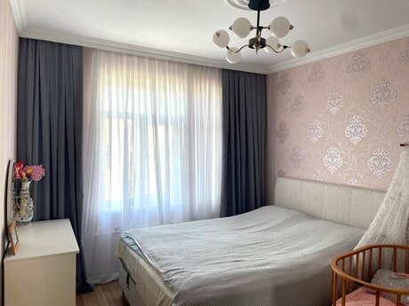 Продаётся 3-комнатная квартира в старом фонде, Əhmədli, 95 м², 220 000 AZN, фото 3 / 11