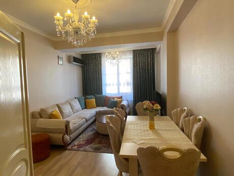 Elan №6467695 - Bakı, Elmlər Akademiyası m., 3 otaqlı, 80 m², 6/16 mərtəbə