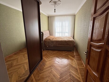 Kirayə 3 otaqlı mənzil, 70 m², Qara Qarayev: 700 ₼/ay 3