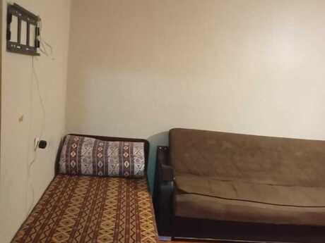 1-room apartment for rent, 35 m², Neftçilər: 450 ₼/mo 3