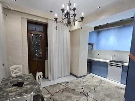 Kirayə 3 otaqlı mənzil, 110 m², Gənclik: 1 250 ₼/ay 3