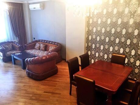 Kirayə 3 otaqlı mənzil, 136 m², Elmlər Akademiyası: 1 500 ₼/ay 5