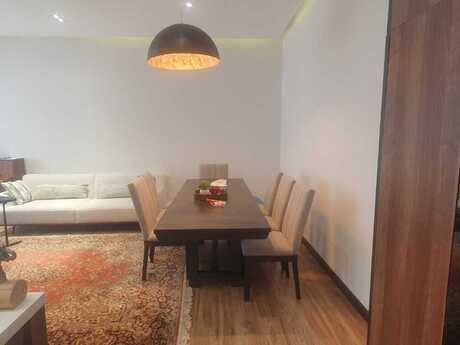 Kirayə 3 otaqlı mənzil, 132 m², 8 Noyabr: 1 599 ₼/ay 4