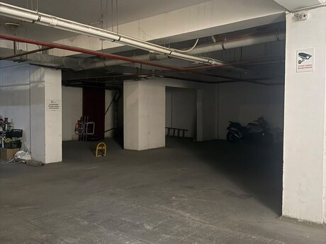 3-room apartment, 105 m², Bakıxanov: 220 000 ₼ 2