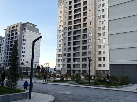 3-room apartment, 120 m², 20 Yanvar: 310 000 ₼ 2