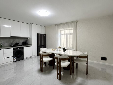 6 otaqlı həyət evi, 300 m², Qaraçuxur: 480 000 ₼ 5