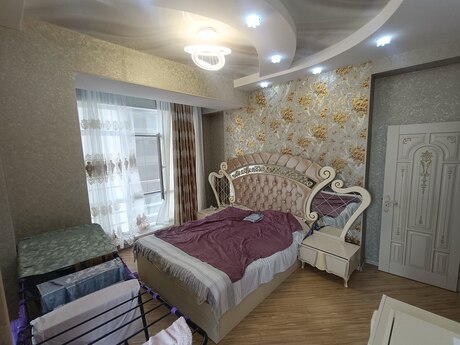 3-комнатная квартира, 128 м², Şah İsmayıl Xətai: 393 000 ₼ 2
