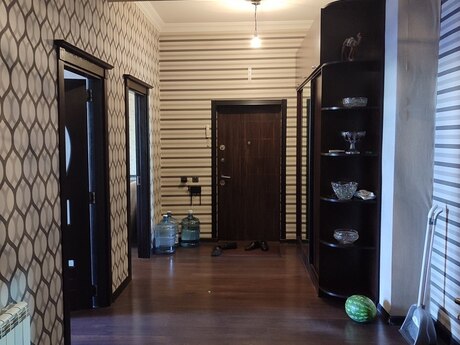 3 otaqlı mənzil, 117 m², 28 May: 305 000 ₼ 5