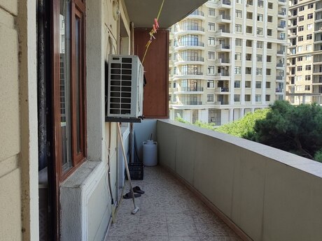 3 otaqlı mənzil, 117 m², 28 May: 305 000 ₼ 4