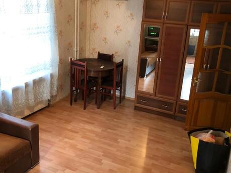 2-room apartment for rent, 48 m², İnşaatçılar: 550 ₼/mo 3
