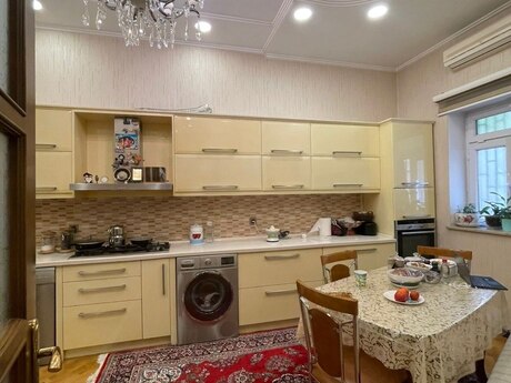 6 otaqlı həyət evi, 220 m², Biləcəri: 690 000 ₼ 4
