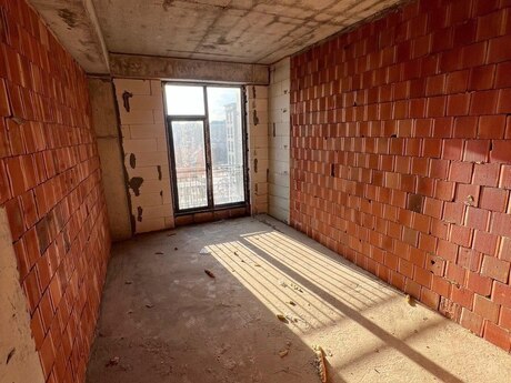 4-комнатная квартира, 163 м², Azadlıq Prospekti: 497 000 ₼ 4