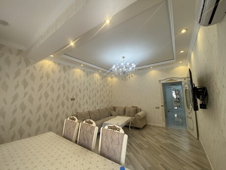 Kirayə 2 otaqlı mənzil, 70 m², Nəriman Nərimanov: 800 ₼/ay 4