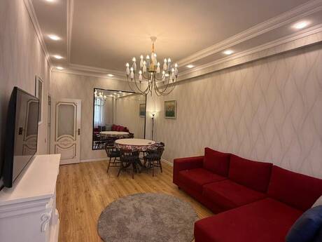 2 otaqlı mənzil, 95 m², Qara Qarayev: 259 000 ₼ 2