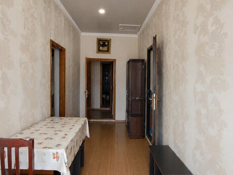 8 otaqlı həyət evi, 200 m², Bayıl: 265 000 ₼ 2