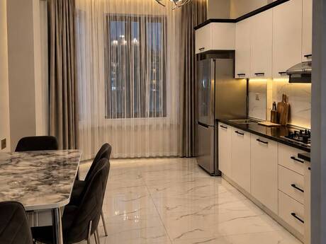 Kirayə 2 otaqlı mənzil, 80 m², Şah İsmayıl Xətai: 950 ₼/ay 3