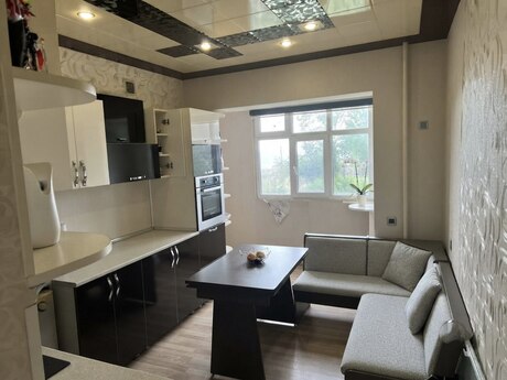 Elan №6468111 - Bakı, Köhnə Günəşli q., 2 otaqlı, 55 m², 2/9 mərtəbə