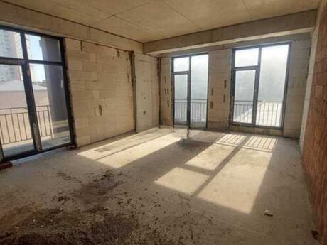 3 otaqlı mənzil, 121 m², Azadlıq Prospekti: 370 000 ₼ 2