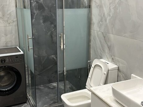 3-room apartment for rent, 90 m², Bayıl: 1 300 ₼/mo 3