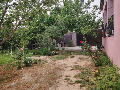 4 otaqlı həyət evi, 180 m², Saray: 259 000 ₼ 2