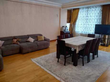 Elan №6468289 - Bakı, 28 May m., 3 otaqlı, 150 m², 7/16 mərtəbə