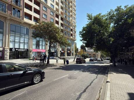 2 otaqlı mənzil, 71 m², 28 May: 259 000 ₼ 4