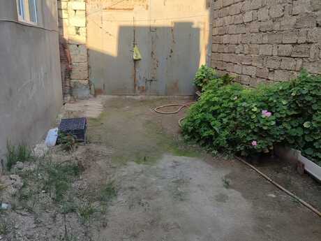 7 otaqlı həyət evi, 180 m², Əmircan: 200 000 ₼ 3