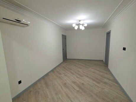 Elan №6468322 - Bakı, Badamdar q., 2 otaqlı, 50 m², 3/5 mərtəbə