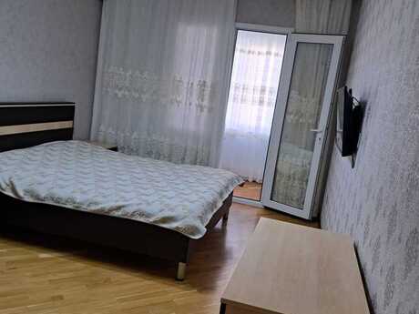 Elan №6468336 - Bakı, 7-ci mikrorayon q., 3 otaqlı, 90 m², 8/9 mərtəbə
