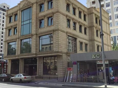 Elan №6468379 - Bakı, Gənclik m., 1800 m²