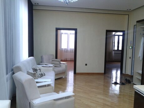 3-room apartment for rent, 70 m², Sahil: 1 500 ₼/mo 3
