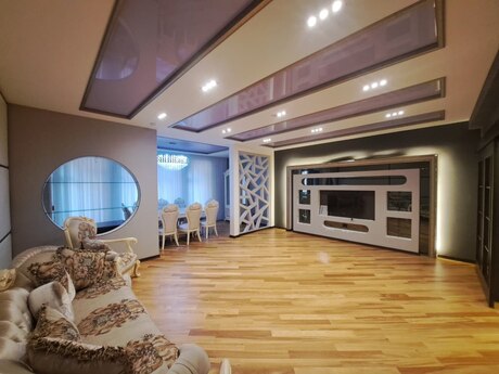 Kirayə 3 otaqlı mənzil, 220 m², 28 May: 2 200 ₼/ay 2