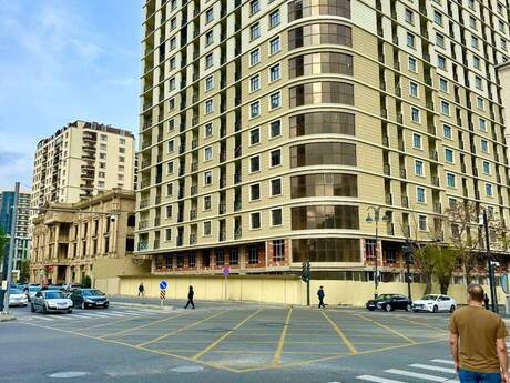 4 rooms · 158 m² · floor 4/17, Gənclik