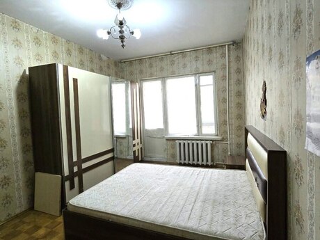 Bakıxanovda 4 otaqlı köhnə tikili mənzil kirayə verilir, 100 m², 699 AZN/ay, şəkil 5 / 12