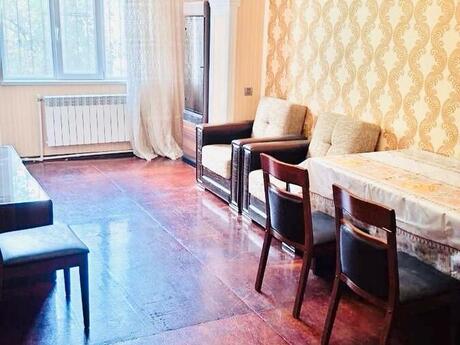 3-room apartment for rent, 75 m², Həzi Aslanov: 750 ₼/mo 2