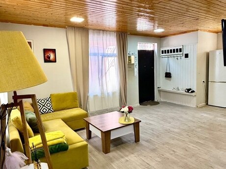 Elan №6468557 - Bakı, Elmlər Akademiyası m., 2 otaqlı, 90 m²