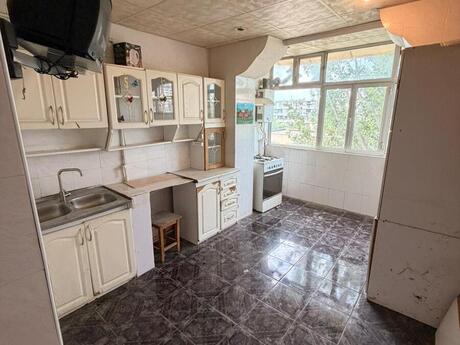 Kirayə 3 otaqlı mənzil, 70 m², Bakıxanov: 499 ₼/ay 4