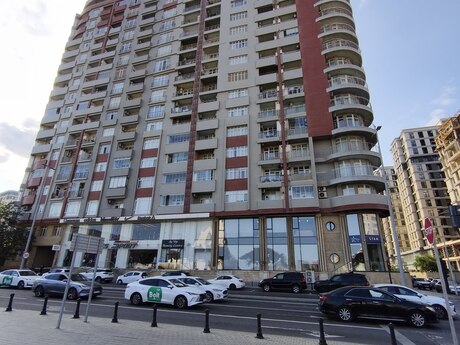 2 otaqlı mənzil, 128 m², Nəriman Nərimanov: 310 000 ₼ 2