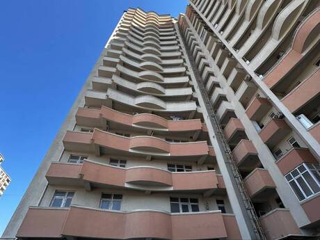 4 otaq · 210 m² · 4/17 mərtəbə, Şah İsmayıl Xətai