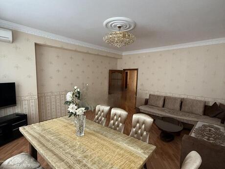3 otaqlı mənzil, 135 m², Əhmədli: 295 000 ₼ 3