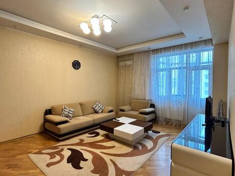 Kirayə 3 otaqlı mənzil, 110 m², Nizami: 1 200 ₼/ay 5