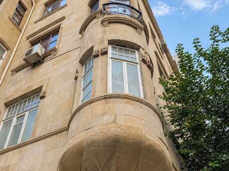 Elan №6468629 - Bakı, İçəri Şəhər m., 3 otaqlı, 90 m², 4/4 mərtəbə