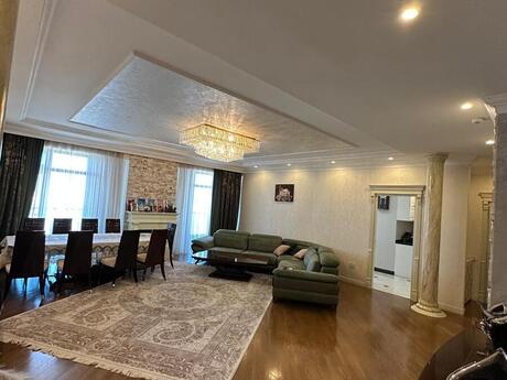 5 otaqlı mənzil, 245 m², Grand Hayat: 880 000 ₼ 3