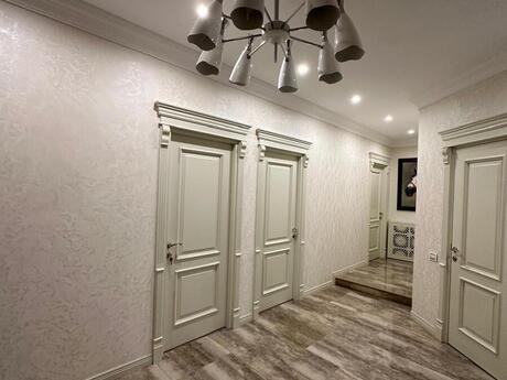 5 otaqlı mənzil, 245 m², Grand Hayat: 880 000 ₼ 5